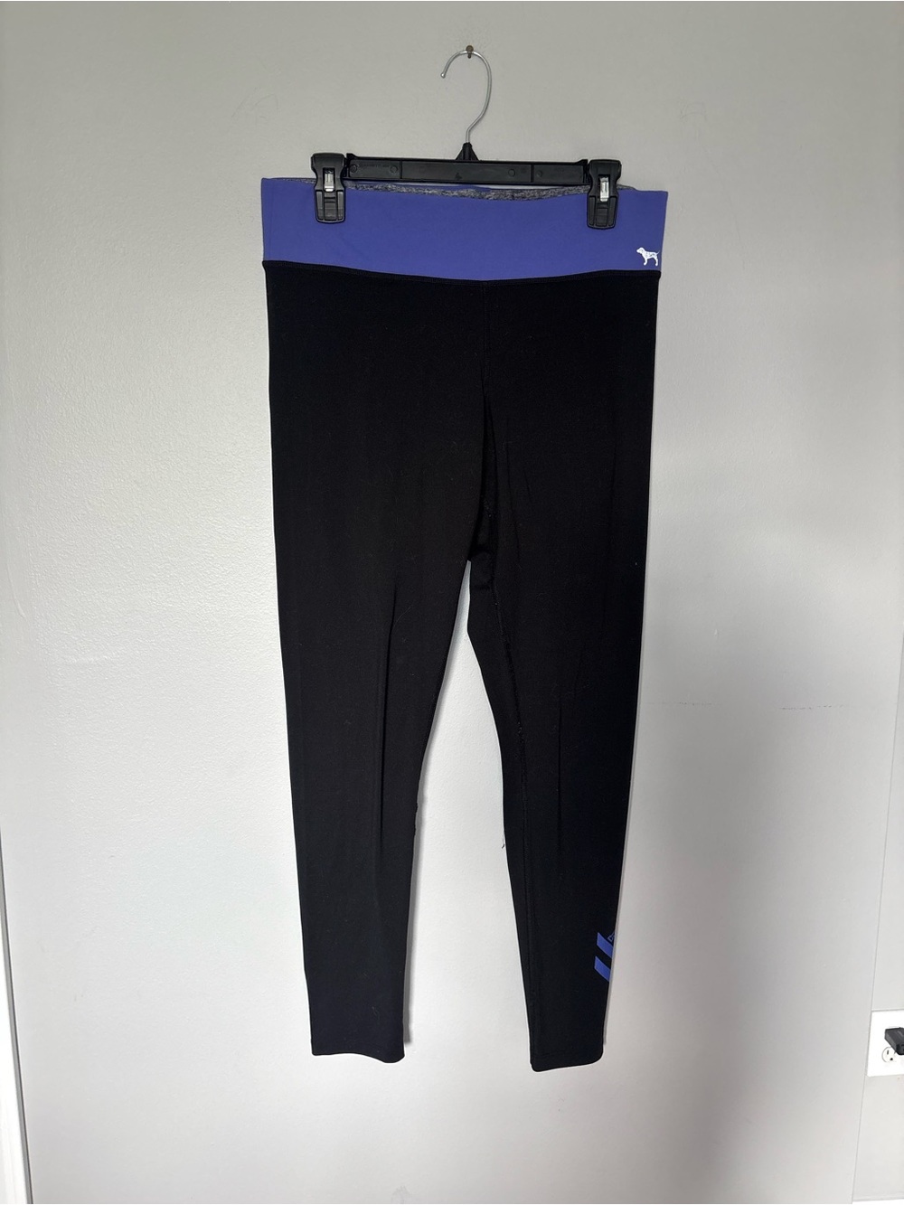PINK Victoria's Secret Black Leggings with Purple Waistband MED